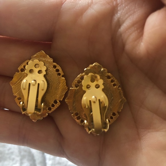 Cameo earrings. Vintage. - Picture 10 of 16